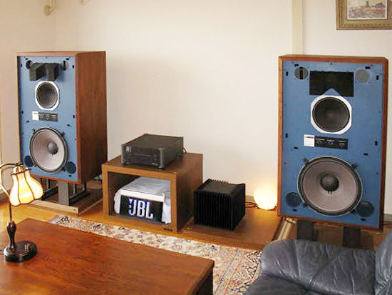 [Bild: monitor4343.jpg]